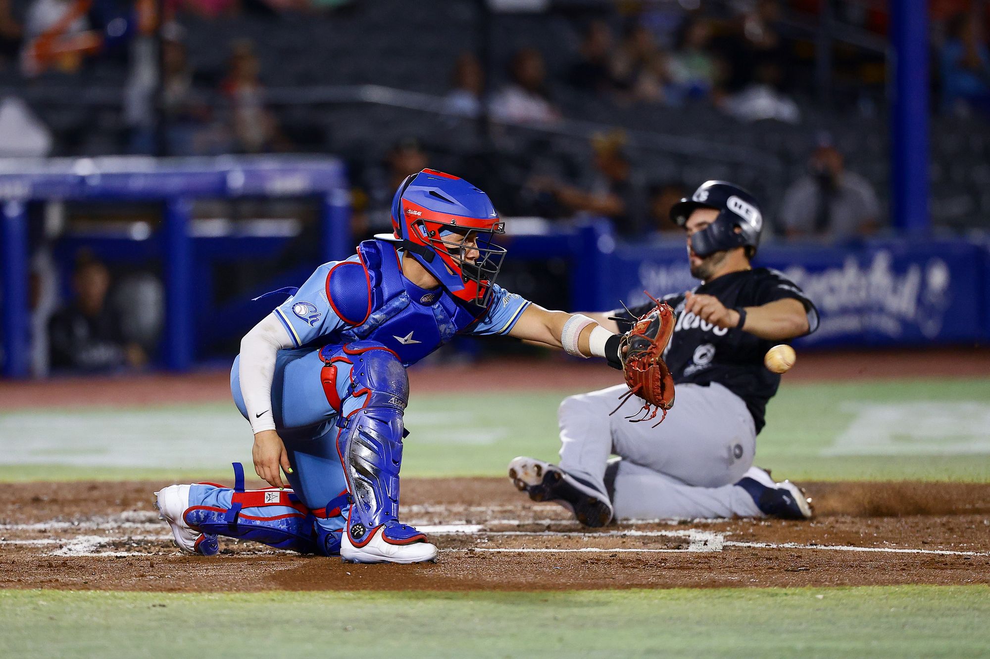 Cuarta resulta fatídica para Charros; Rieleros se lleva el primero