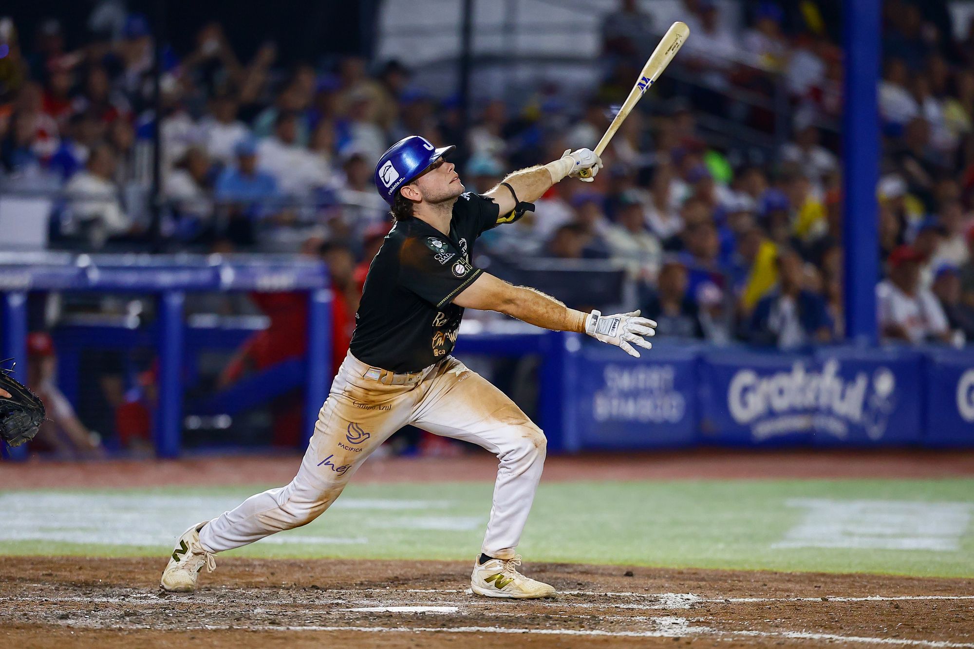Charros, en busca de la hazaña; Diablos se lleva el Juego 3