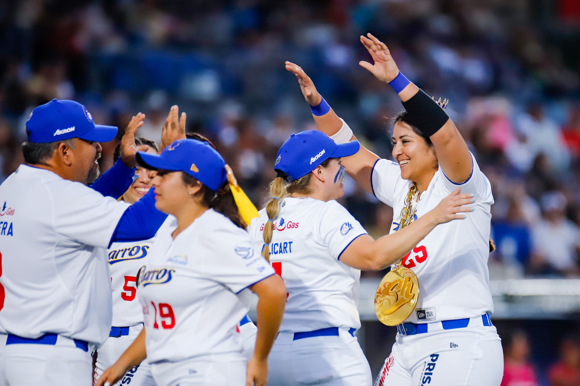 Triunfal debut de Charros Softbol Femenil en el Panamericano