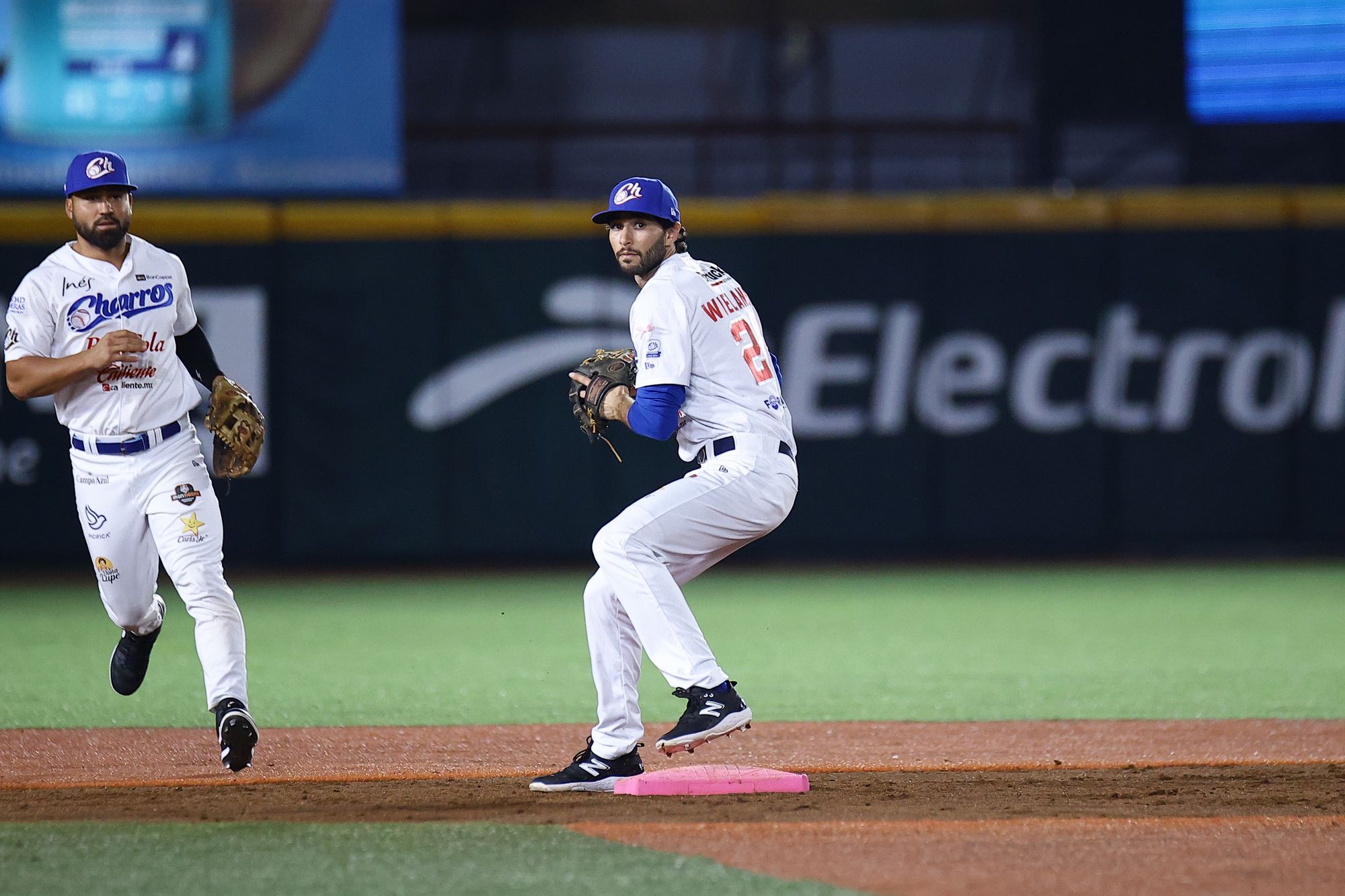 En emocionante juego, Yaquis toma ventaja en serie en Zapopan