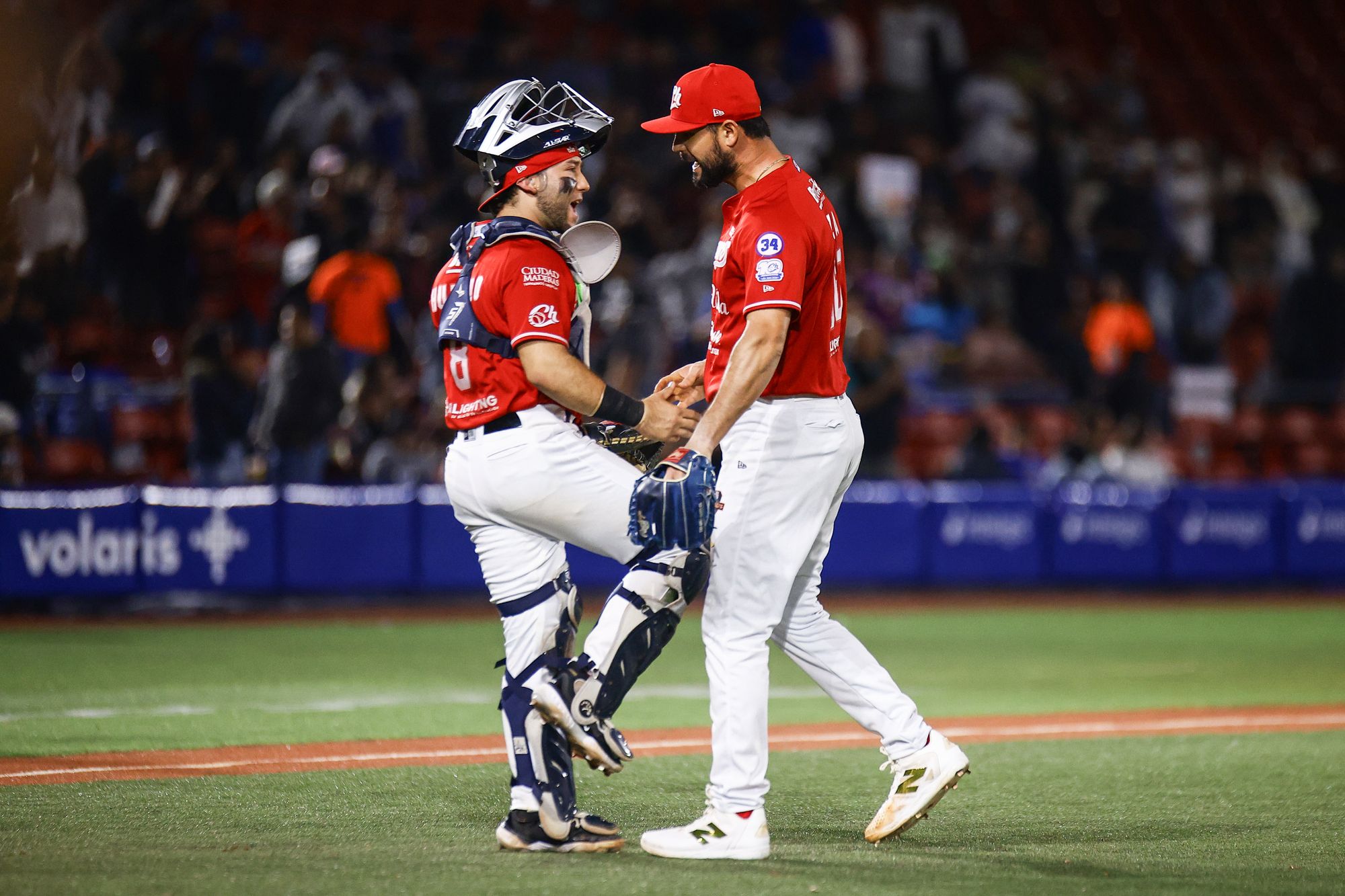 ¡Juegazo en Zapopan! Charros se queda con la serie ante Guasave