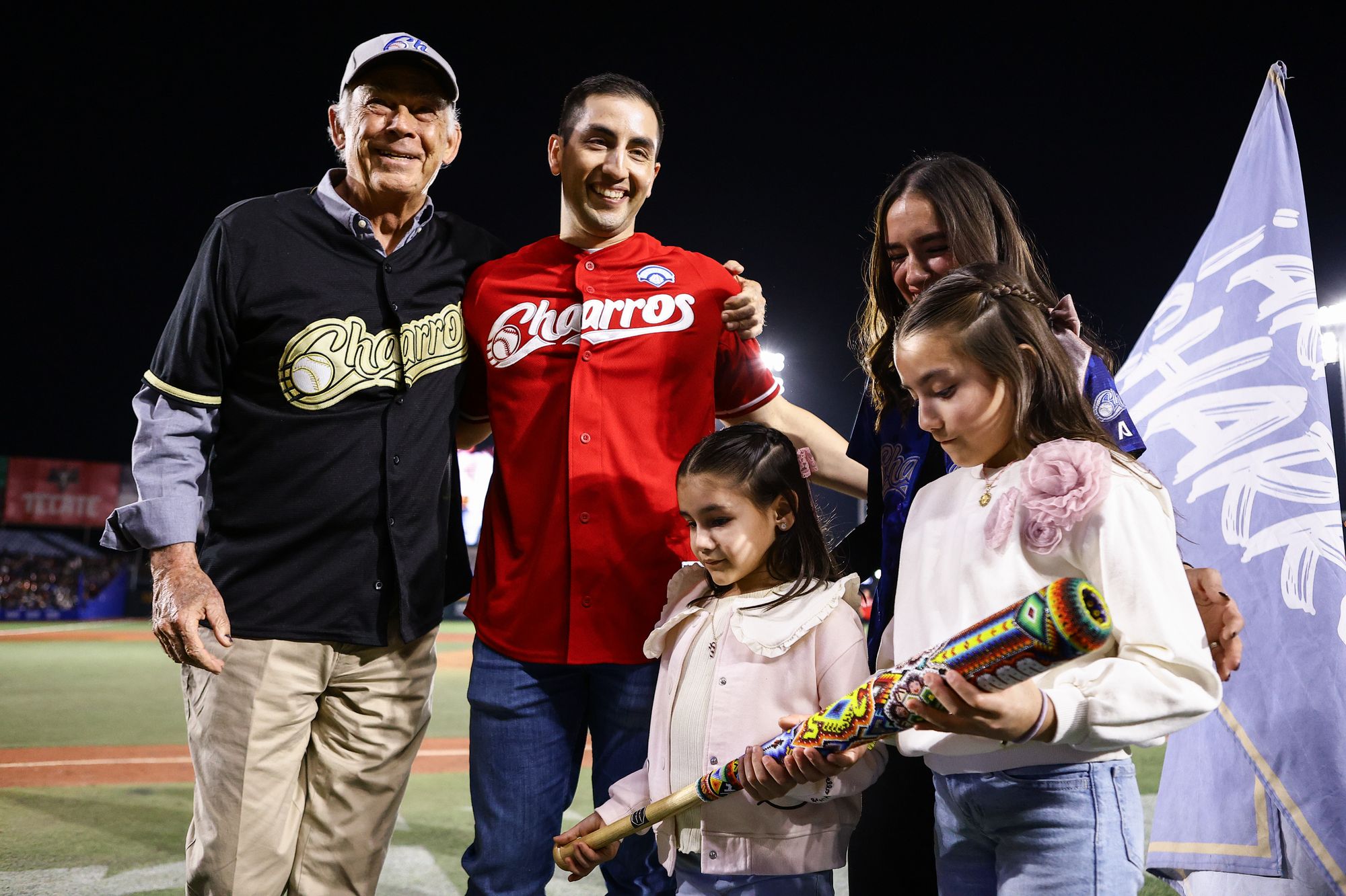 Viven Charros una fiesta completa en el segundo ante Tomateros