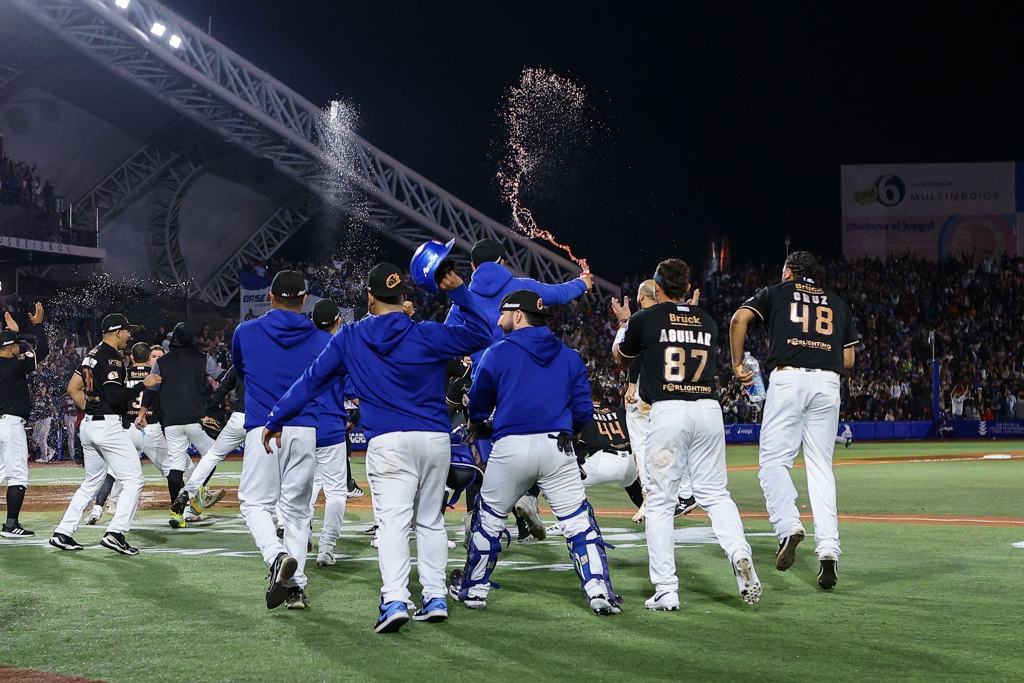 ¡Al límite! Charros deja en el terreno a Culiacán y se pone a uno del título