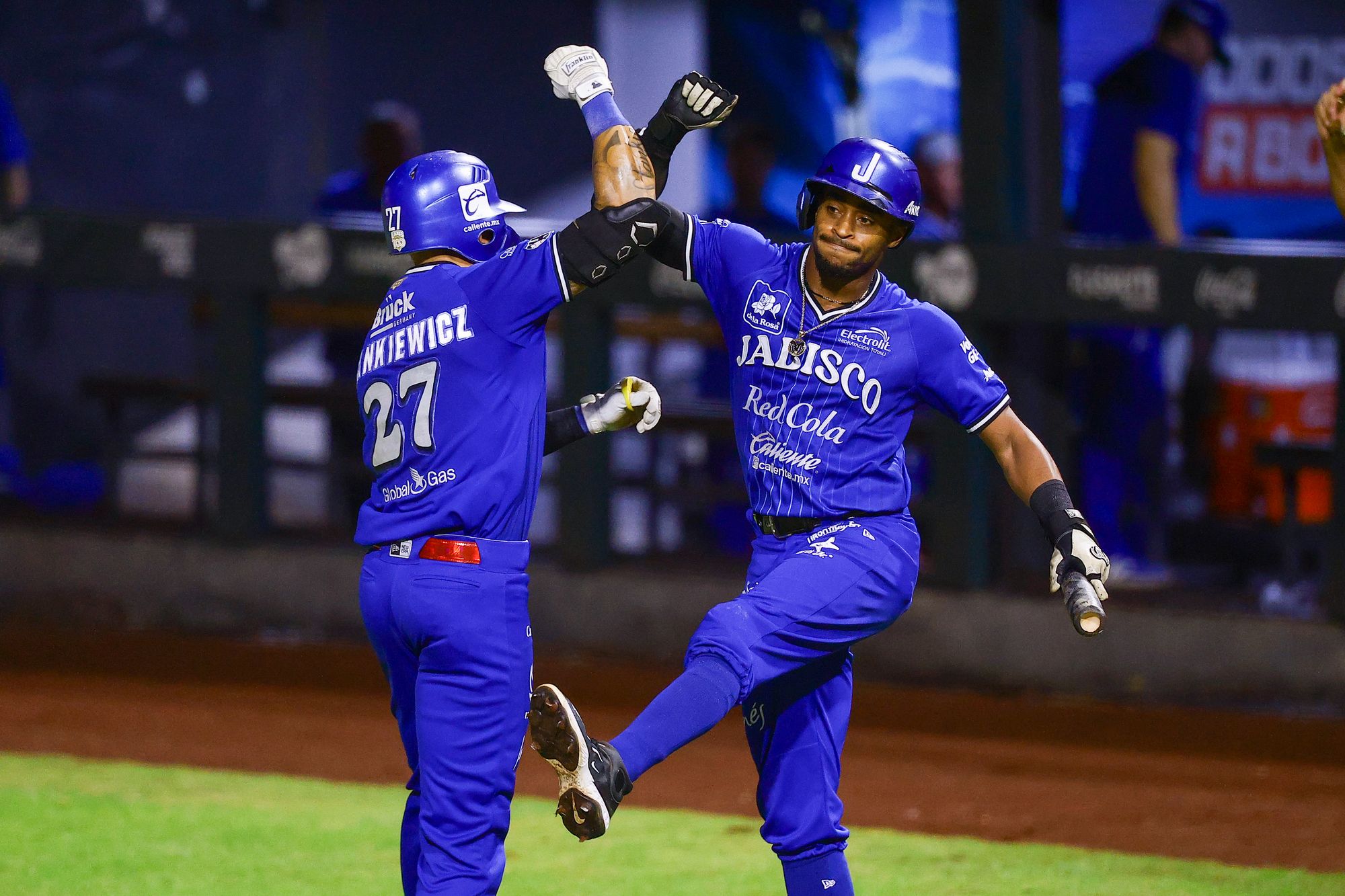 Charros se despide de Campeche con triunfo