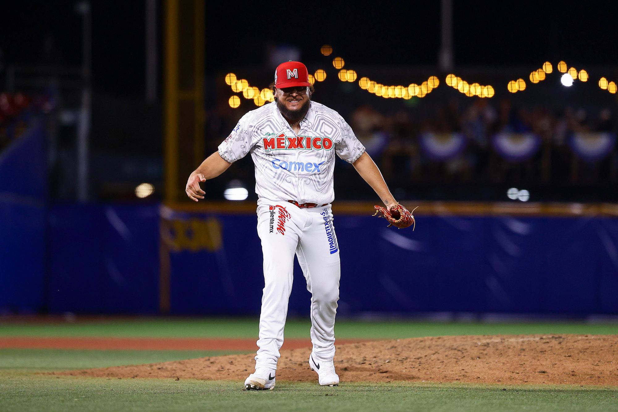 Charros vence a Tomateros y llega a 3 victorias en la Serie del Caribe