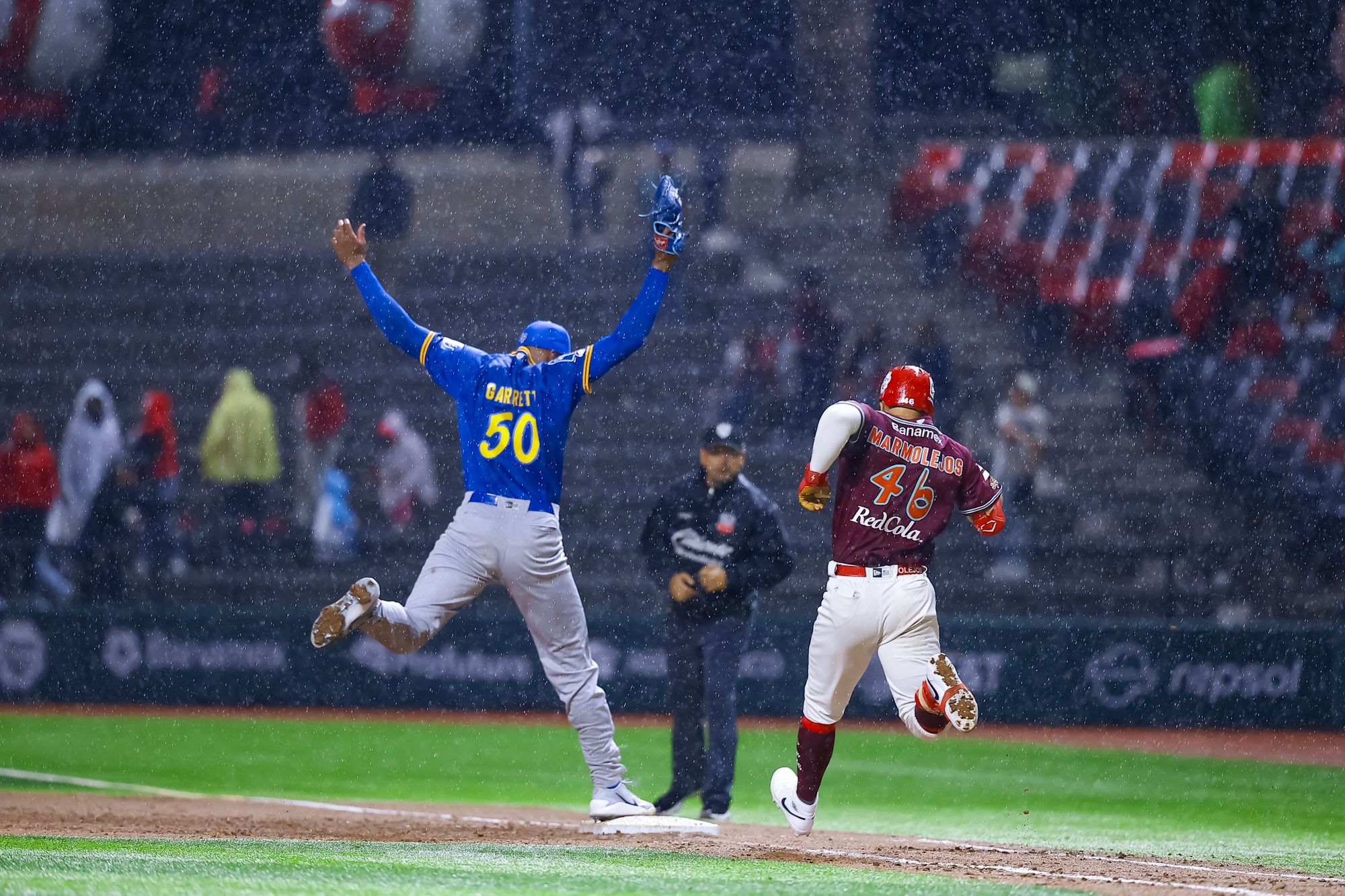 Explota Charros a la ofensiva y rescata el tercero del Alfredo Harp