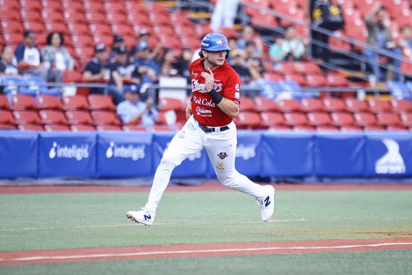 Dividen triunfos Charros y Yaquis en inicio de serie