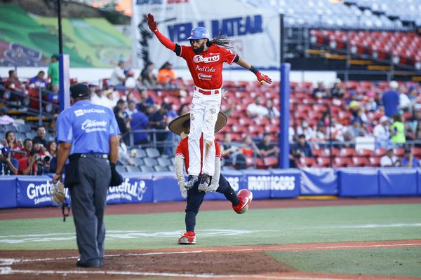 Explota Jalisco a la ofensiva en el tercero vs. Mexicali