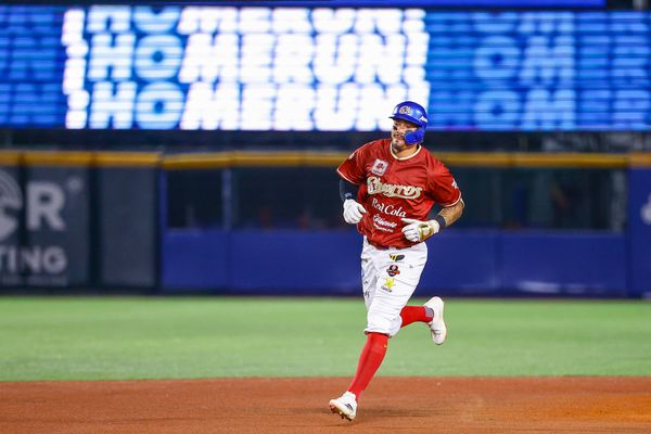 Edwin Díaz firma noche histórica y deja en el terreno a Nayarit