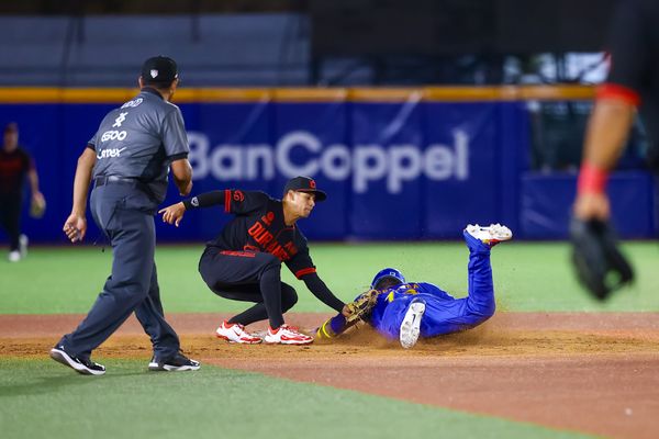 Ataque tardío de Durango empareja la serie en Zapopan