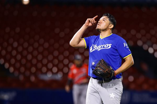 Vibrante empate a 7 entre Charros y Conspiradores en arranque de serie en Zapopan