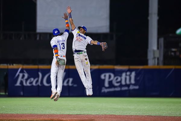 Charros abre con triunfo serie ante Durango