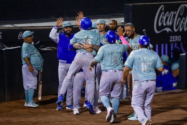 ¡Juegazo en la frontera! Charros remonta y empareja serie ante Toros